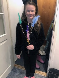 ja Hilla myös - and also Hilla