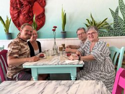 Hannun ja Anun kanssa syömässä - Dining with Hannu and Anu