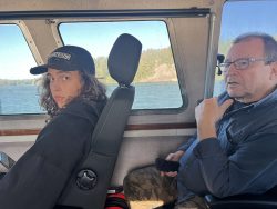 Matkalla saareen: Vilho ja vaari - On the way to the island: Vilho and Grandpa