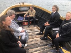 † Juhani - saattoväki - The funeral procession